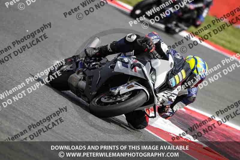 cadwell no limits trackday;cadwell park;cadwell park photographs;cadwell trackday photographs;enduro digital images;event digital images;eventdigitalimages;navarra;no limits trackdays;peter wileman photography;racing digital images;trackday digital images;trackday photos